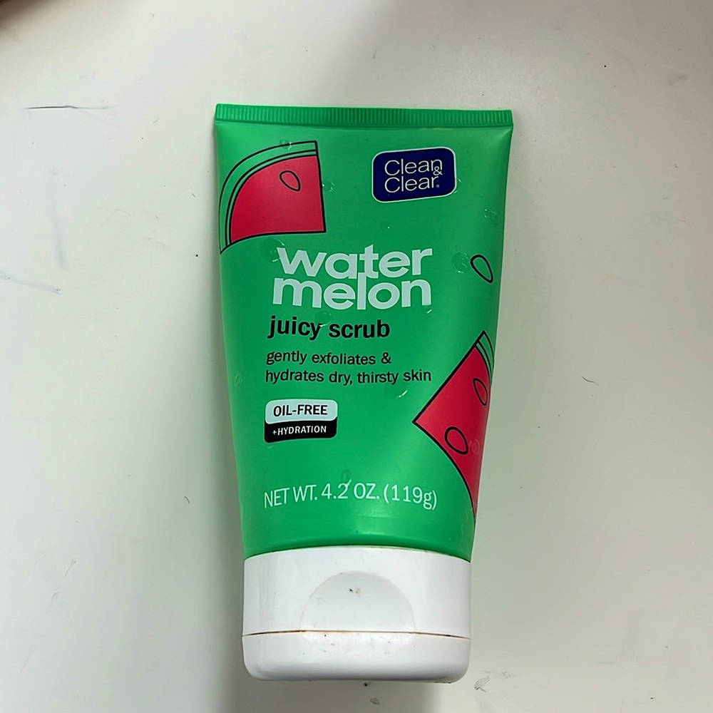 Watermelon Facial Scrub - Clean & Clear